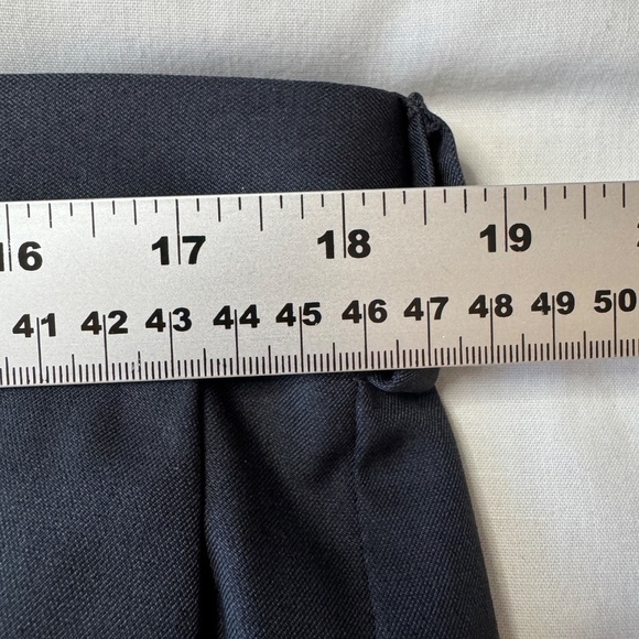 HAGGAR Cool 18 Men's Dress Pants Gray Size Tag: 36x30 Gripper‎ Waistband Slacks - Picture 10 of 14